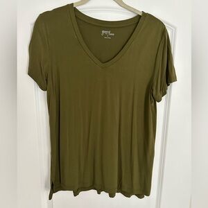 Grace & Lace VIP Favorite Perfect Olive V-neck Tee, size S.